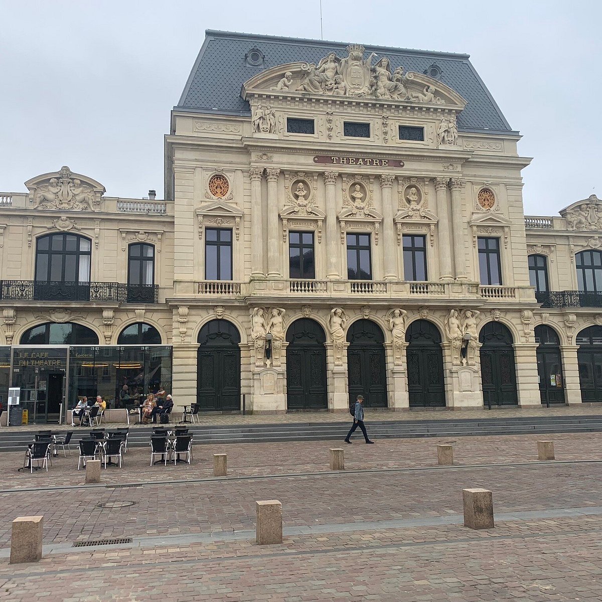 cherbourg café